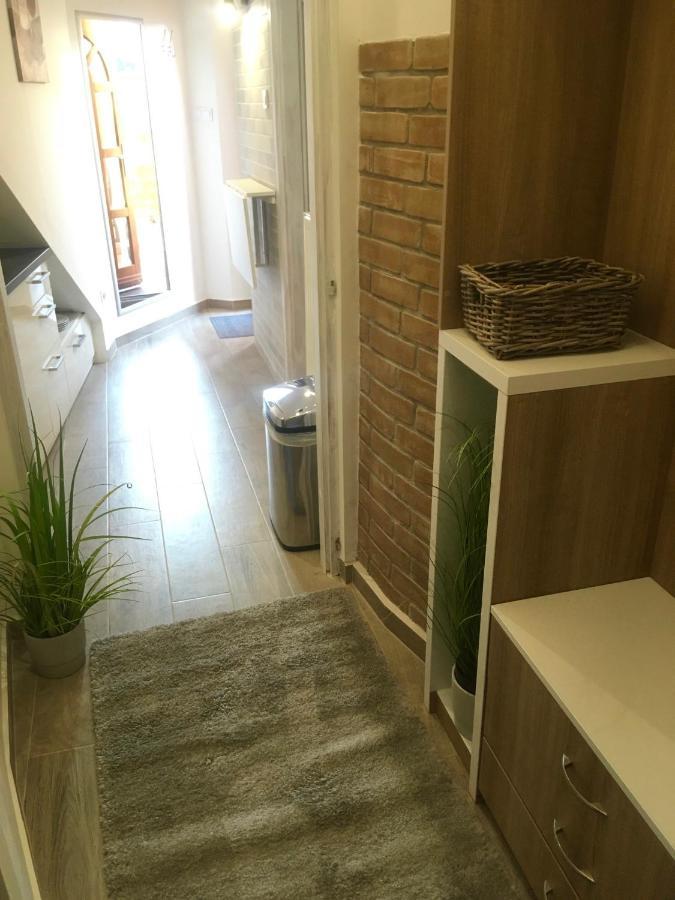 Boroka Apartman Belvaros Veszprem Luaran gambar